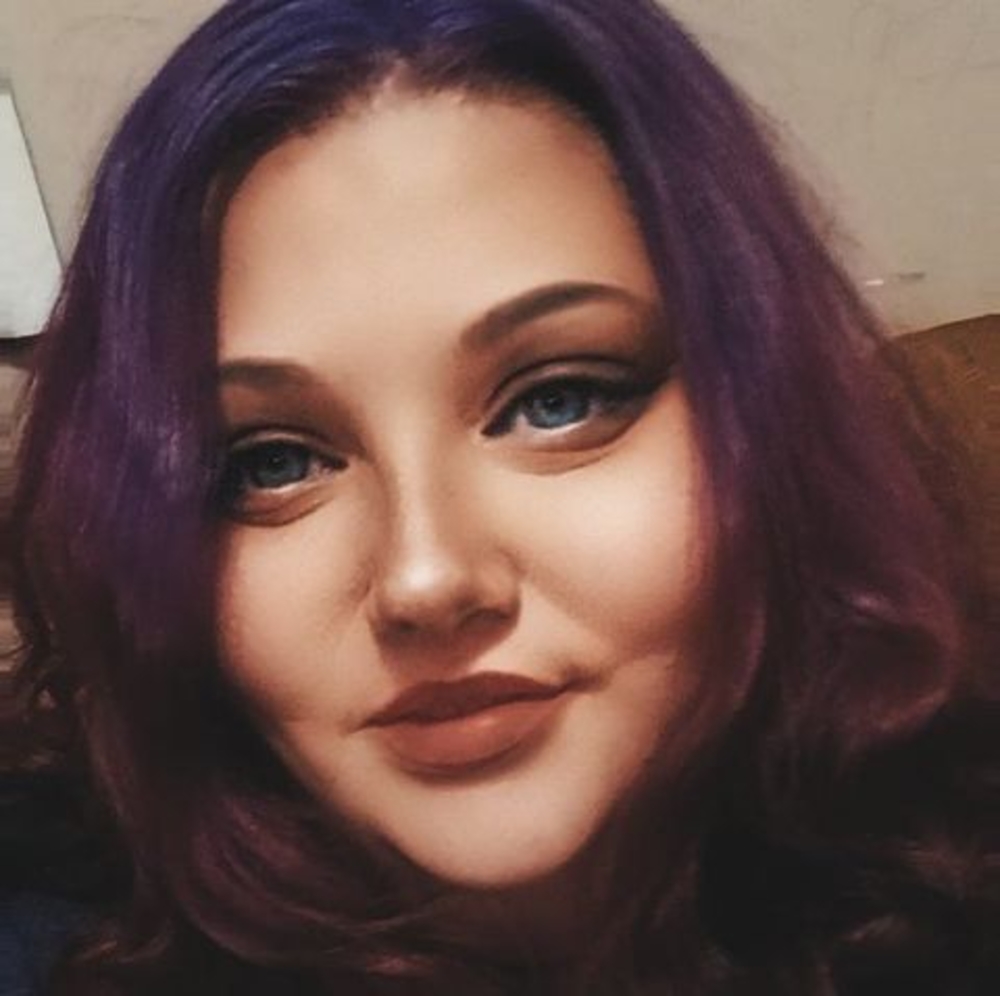 Meet your Posher, Angie